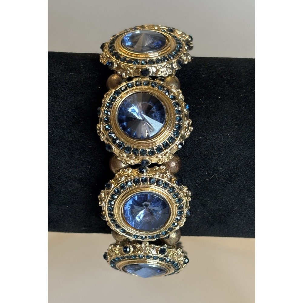 Vintage Blue Rhinestone Medallion Stretch Bracelet Gold Tone Baroque